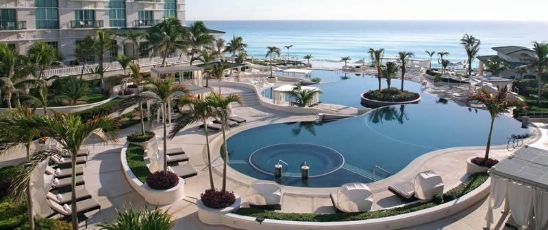 Sandos Cancun Luxury Experience